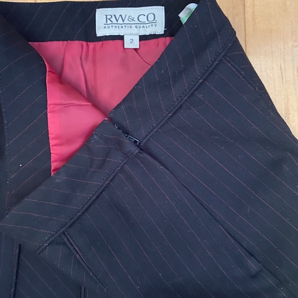 Red Pinstripe Black XS Work Skirt - Picture 9 of 9